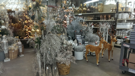 Wholesale Florist «Kennicott Milwaukee», reviews and photos, 4831 W State St, Milwaukee, WI 53208, USA