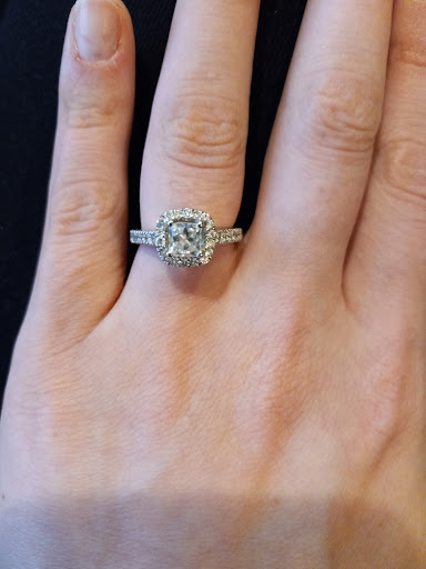 Jeweler «Birmingham Jewelry», reviews and photos, 34756 Dequindre Rd, Sterling Heights, MI 48310, USA