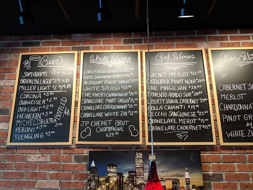 Italian Restaurant «The Garlic Knot», reviews and photos, 5073 N Dixie Hwy, Oakland Park, FL 33334, USA