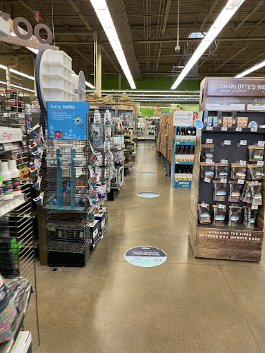 Pet Supply Store «Petco Animal Supplies», reviews and photos, 1210 Marvin Rd NE, Lacey, WA 98516, USA