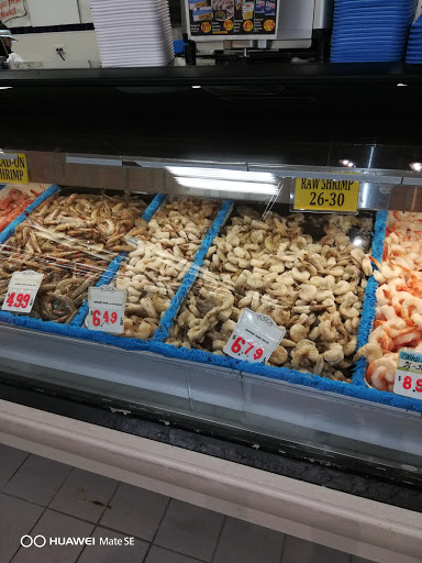 Grocery Store «Super Fresh Market», reviews and photos, 1700 N Lewis Ave, Waukegan, IL 60085, USA