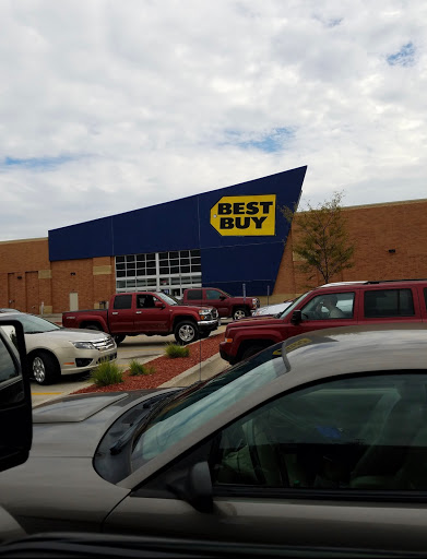 Electronics Store «Best Buy», reviews and photos, 6825 Mills Civic Pkwy, West Des Moines, IA 50266, USA