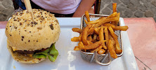 Hamburger du Restaurant Le Melting Pot à Les Vans - n°2