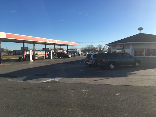 Convenience Store «Weiler Convenience Stores», reviews and photos, 2401 E 4th St, Marshfield, WI 54449, USA