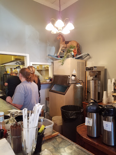 Coffee Shop «Carriage House Coffee Shop», reviews and photos, 34 N Main St, Jasper, GA 30143, USA
