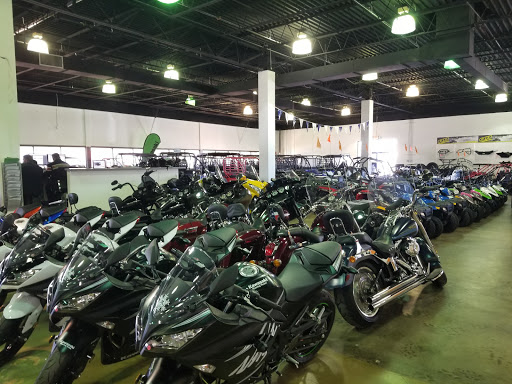 Motorcycle Dealer «Freedom Powersports Farmers Branch», reviews and photos, 13700 N Stemmons Fwy, Farmers Branch, TX 75234, USA