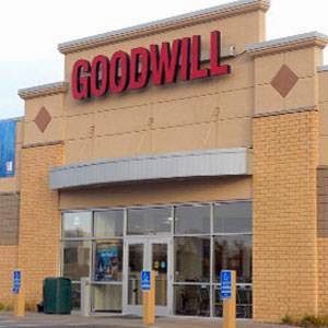 Thrift Store «Goodwill - Stillwater», reviews and photos, 5980 Krueger Ln, Oak Park Heights, MN 55082, USA