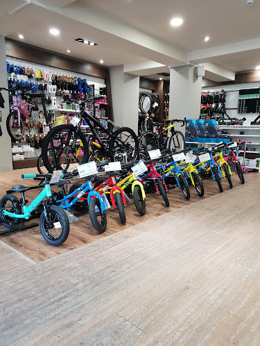 Reviews of Evans Cycles in Newcastle upon Tyne - Bicycle store