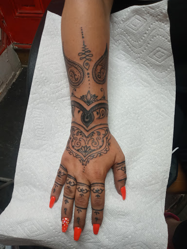 Tattoo Shop «WEST CALI TATTOOS & PIERCING», reviews and photos, 518 W Marshall St, Norristown, PA 19401, USA