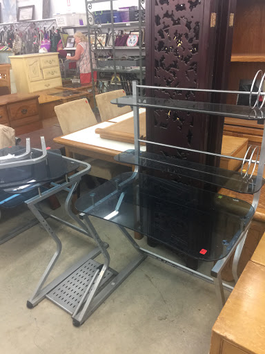 Thrift Store «The Thrift Store», reviews and photos, 3851 Emerson St #14, Jacksonville, FL 32207, USA