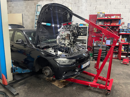 Em autos la roche des arnauds