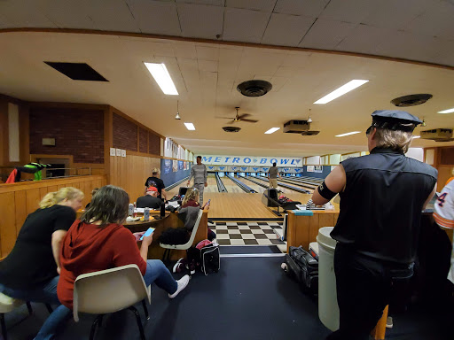 Bowling Alley «Metro Bowl», reviews and photos, 77 Brink St, Crystal Lake, IL 60014, USA