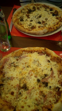 Plats et boissons du Restaurant italien Pizzeria Tino à Clermont-Ferrand - n°8