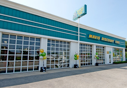 Tire Shop «Mavis Discount Tire», reviews and photos, 556 NY-25A, Mt Sinai, NY 11766, USA