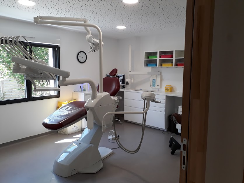 Dr Aymeric Folliard/ Dr Timothe Marrien - Dentiste - Lorient (56100) à Lorient (Morbihan 56)