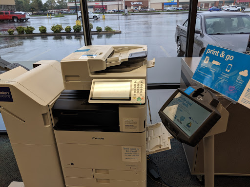 Print Shop «FedEx Office Print & Ship Center», reviews and photos, 1689 Campbell Ln, Bowling Green, KY 42104, USA