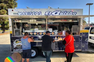 Mariscos El Guicho | Paramount Fresh Mariscos Food Truck ‏مطعم البحرية image