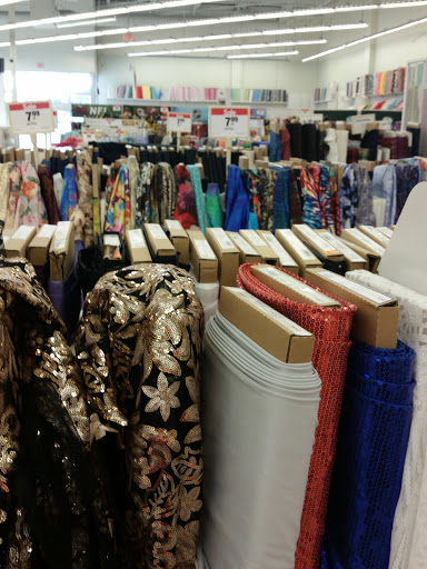 Fabric Store «Jo-Ann Fabrics and Crafts», reviews and photos, 413 N Milwaukee Ave Unit 500, Vernon Hills, IL 60061, USA