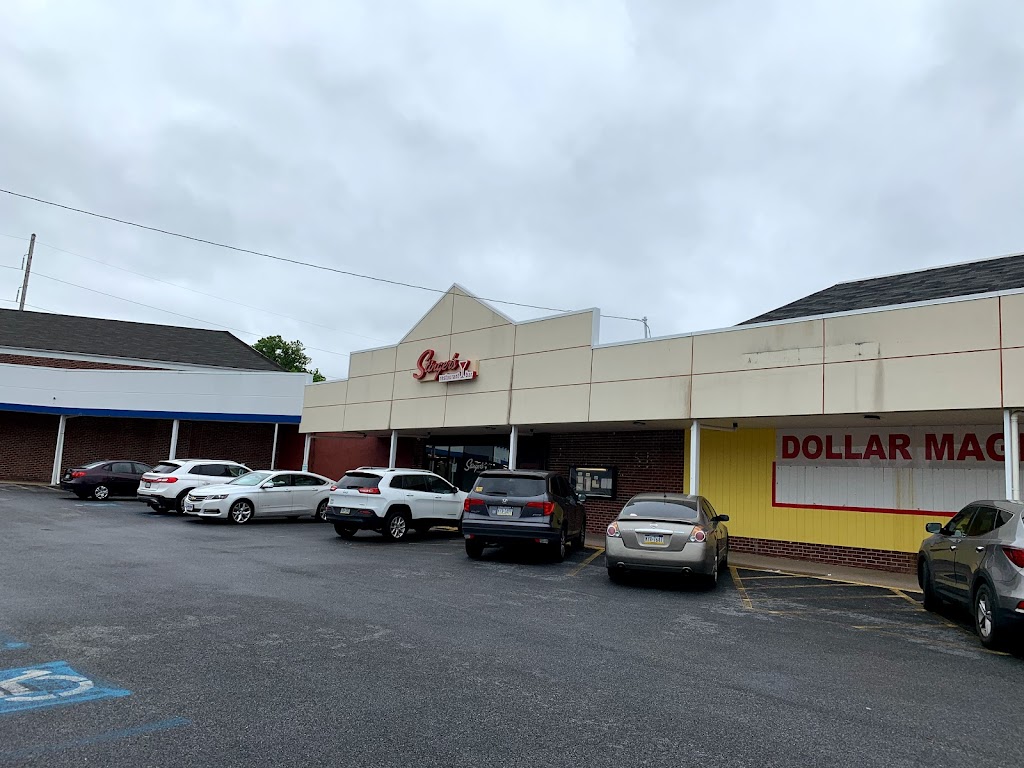 Stingers Restaurant & Bar 19018