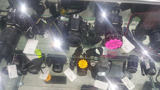 Pawn Shop «National Pawn & Jewelry», reviews and photos, 1350 E Palm Valley Blvd, Round Rock, TX 78664, USA