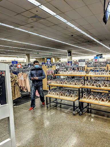 Department Store «Nordstrom Rack Glendale Fashion Center», reviews and photos, 227 N Glendale Ave, Glendale, CA 91206, USA
