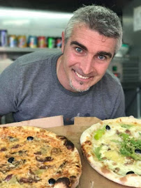 Photos du propriétaire du Pizzas à emporter pizza Boub Family à Fons - n°15