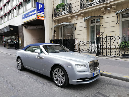 Parking Berri Champs Elysees