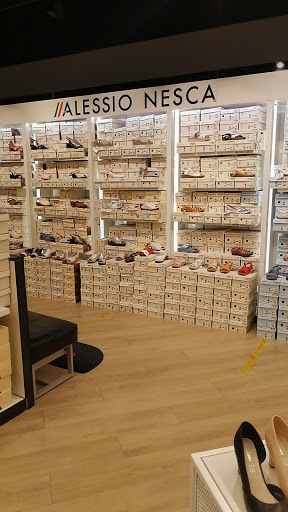 магазины, где можно купить каблуки Москва
