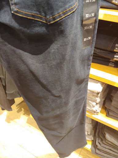 Clothing Store «Express», reviews and photos, 4090 The Strand E, Columbus, OH 43219, USA