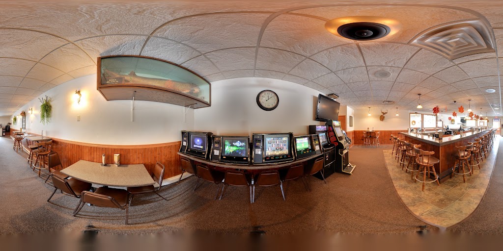 Blanck's Supper Club 53049