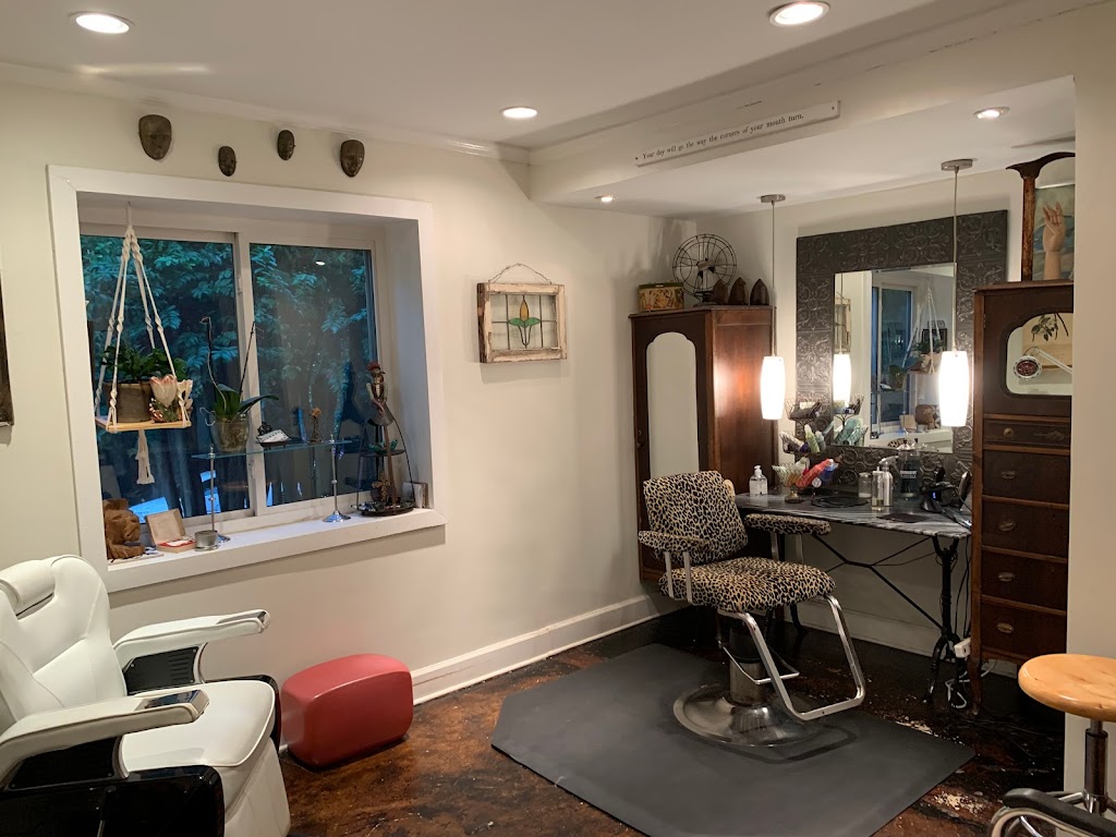 Wimbledon Salon Suites 30324