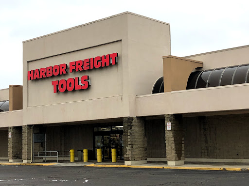 Hardware Store «Harbor Freight Tools», reviews and photos, 34600 Warren Rd, Westland, MI 48185, USA