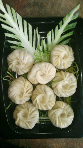 Marky Momos