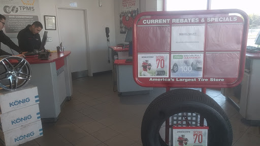 Tire Shop «Discount Tire», reviews and photos, 2269 State St, Salt Lake City, UT 84115, USA