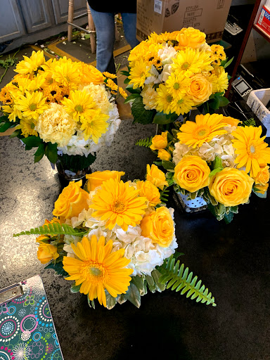 Florist «The Fresh Flower Market», reviews and photos, 6616 S Parker Rd #102, Aurora, CO 80016, USA