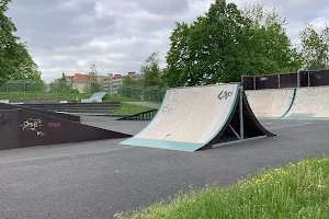 Skatepark Šibeník image