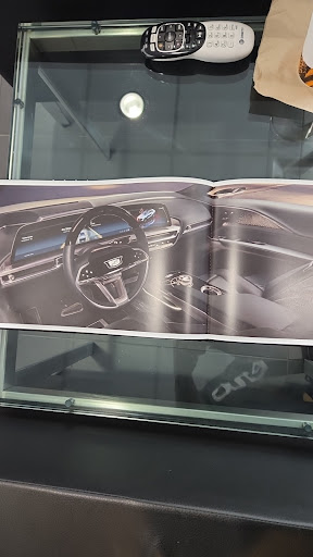 Cadillac Dealer «Symes Cadillac», reviews and photos, 3475 E Colorado Blvd, Pasadena, CA 91107, USA