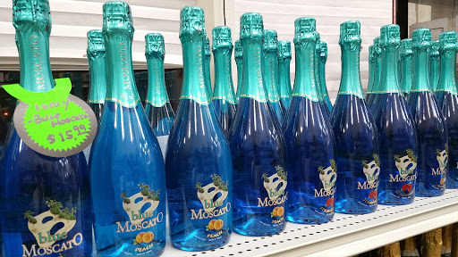 Convenience Store «Kiss & Ride Convenience Store», reviews and photos, 2312-2398 Reedie Dr, Silver Spring, MD 20902, USA