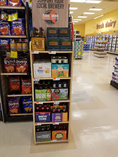 Grocery Store «Hannaford Supermarket», reviews and photos, 19 Clifton Country Rd Suite 16, Clifton Park, NY 12065, USA