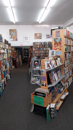 Used Book Store «Lucky Dog Books», reviews and photos, 911 W Jefferson Blvd, Dallas, TX 75208, USA