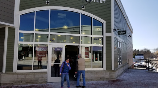 Clothing Store «L.L. Bean Outlet», reviews and photos, 1 Freeport Village Station, Freeport, ME 04033, USA