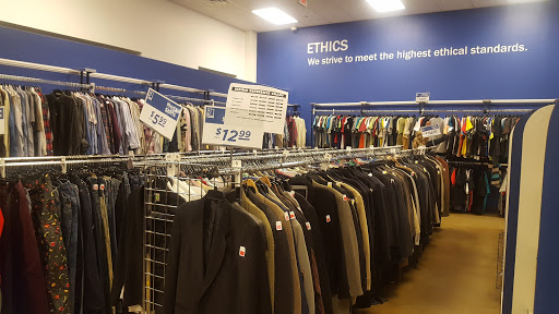 Thrift Store «Goodwill Industries Store & Donation Center», reviews and photos, 30 Broadway, Elmwood Park, NJ 07407, USA