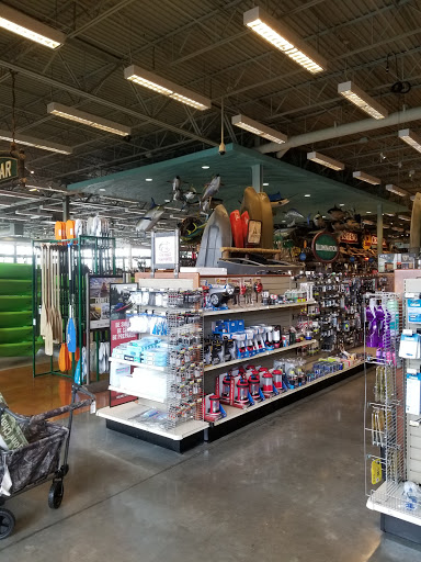 Sporting Goods Store «Bass Pro Shops», reviews and photos, 1972 Power Plant Pkwy, Hampton, VA 23666, USA