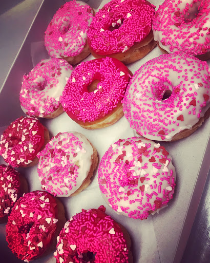 Donut Shop «Rainbow Donuts», reviews and photos, 1271 S Diamond Bar Blvd, Diamond Bar, CA 91765, USA