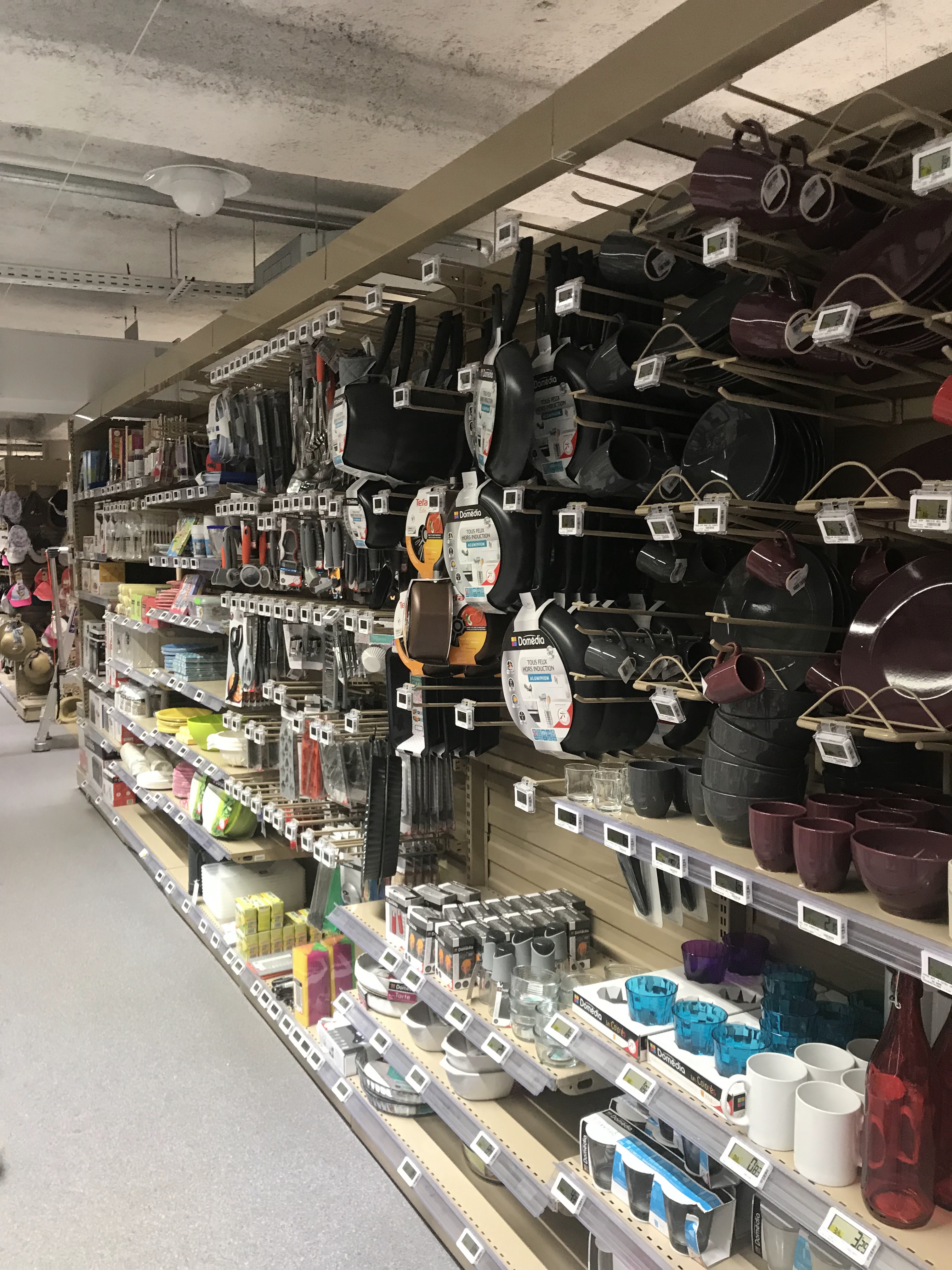 Photo n° 11 de l'avis de Marseille.u fait le 10/05/2019 à 03:04