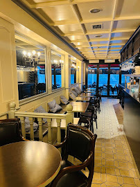 Atmosphère du Restaurant Café Les Remparts à Bayonne - n°1