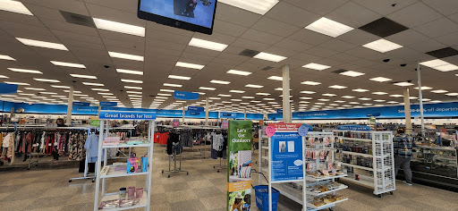 Clothing Store «Ross Dress for Less», reviews and photos, 208 Dunes Plaza, Michigan City, IN 46360, USA