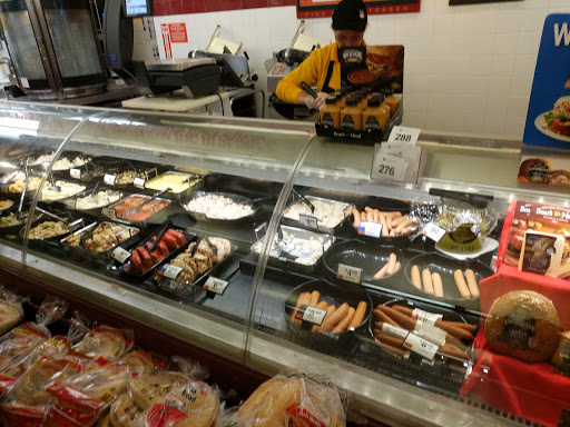 Supermarket «Super Stop & Shop», reviews and photos, 22 Leetes Island Rd, Branford, CT 06405, USA