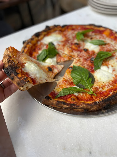 #2 best pizza place in Miami Beach - Editor Pizza