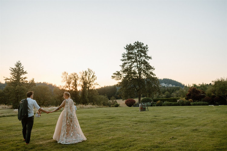 Marcela Pulido – Portland Wedding Photographer